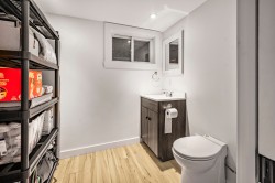 Powder room - 