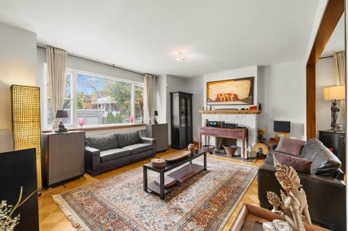 Salon - 1515 Av. Lajoie, Montréal (Outremont), QC - Indoor Photo Showing Living Room With Fireplace