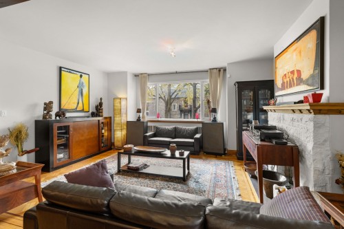 Salon - 1515 Av. Lajoie, Montréal (Outremont), QC - Indoor Photo Showing Living Room With Fireplace