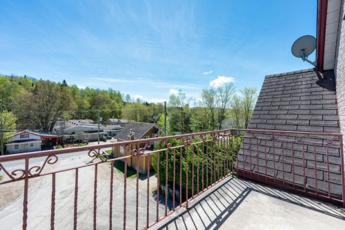 Balcon - 7 Rue St-André, Mont-Blanc, QC - Outdoor