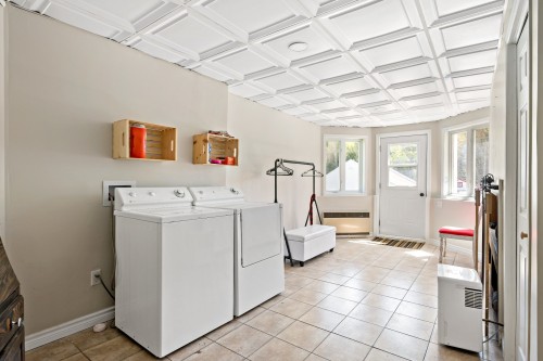 Salle de lavage - 7 Rue St-André, Mont-Blanc, QC - Indoor Photo Showing Laundry Room