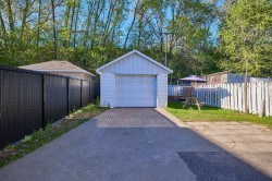 Garage - 