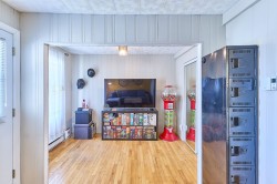 Salon - 