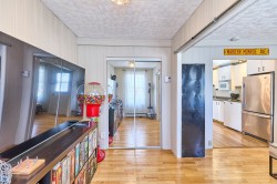 Salon - 