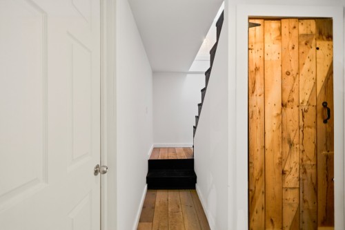 Corridor - 17 Ch. De La Rouge, Arundel, QC - Indoor Photo Showing Other Room