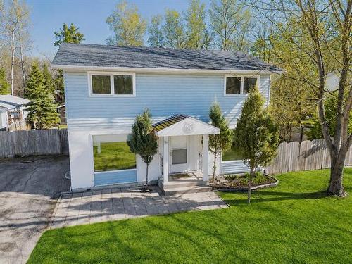 16 Schultz Rd, Pinawa, MB 