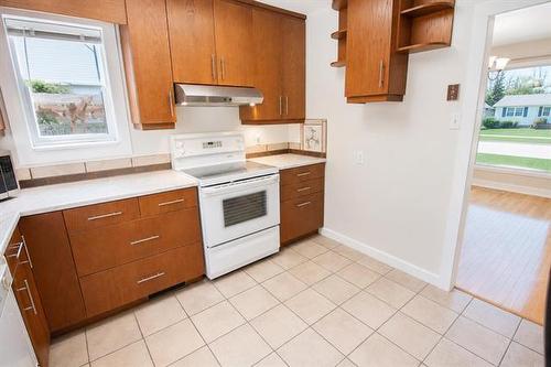16 Schultz Rd, Pinawa, MB 