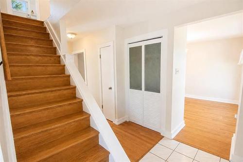 16 Schultz Rd, Pinawa, MB 