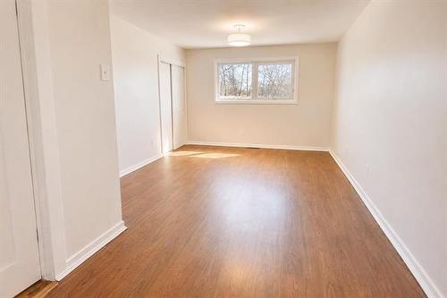 16 Schultz Rd, Pinawa, MB 