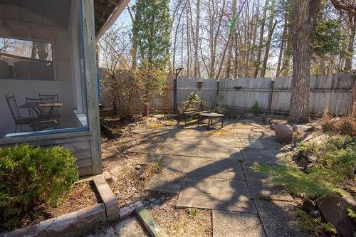 16 Schultz Rd, Pinawa, MB 