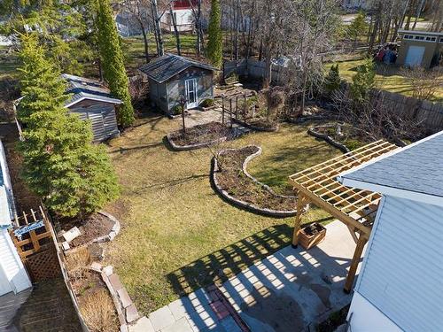 16 Schultz Rd, Pinawa, MB 