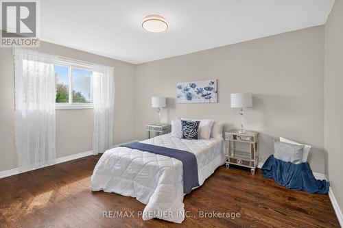 248 Forest Drive, Vaughan, ON - Indoor Photo Showing Bedroom