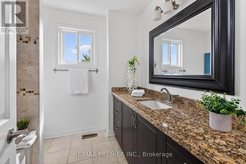 248 Forest Drive, Vaughan, ON - Indoor Photo Showing Bathroom