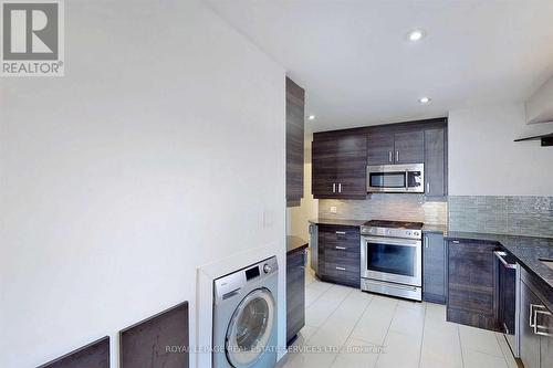 4 Mcmaster Avenue, Hamilton, ON - Indoor