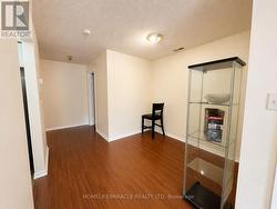 8 - 565 KENNEDY ROAD Toronto, ON M1K 2B2