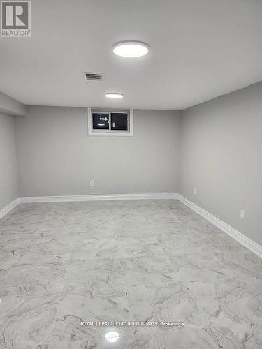 38 Collier Road, Thorold, ON - Indoor Photo Showing Other Room