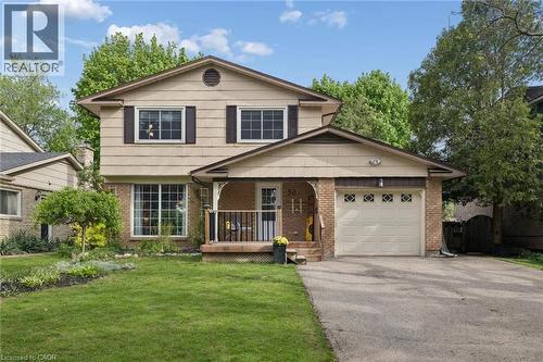 50 LEWIS Crescent  Kitchener, ON N2A 2T6