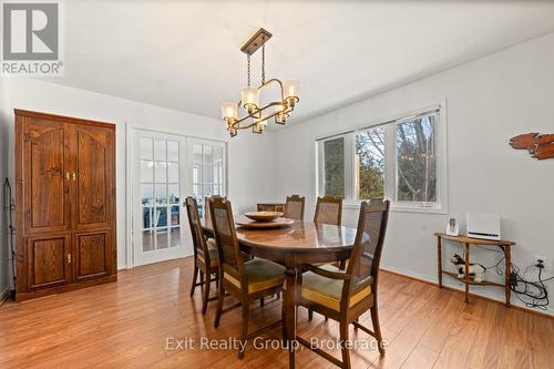 7 Cretney Drive, Prince Edward County (Wellington Ward), ON - Indoor Photo Showing Dining Room