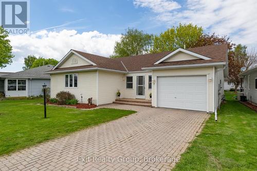 7 Cretney Drive, Prince Edward County (Wellington Ward), ON - Outdoor