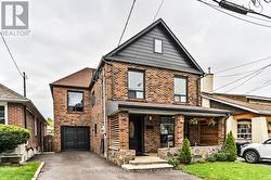 16 EASTWOOD AVENUE  Toronto, ON M1N 3G9