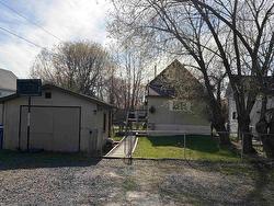 827 Fourth Ave South Kenora, ON P9N 1Z9