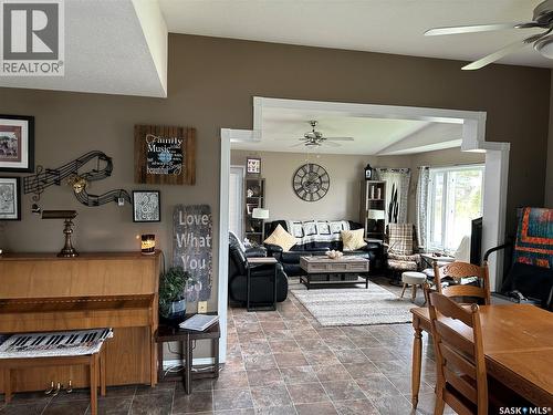 228 6Th Avenue N, Big River, SK - Indoor
