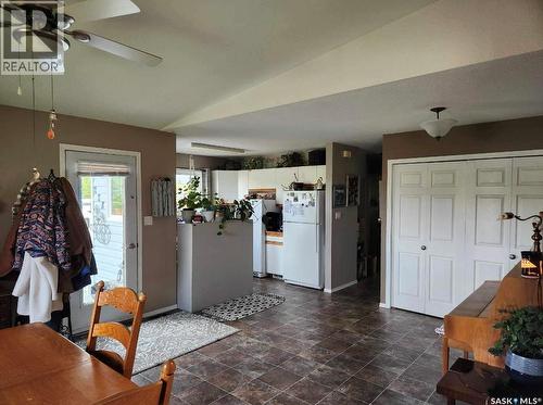 228 6Th Avenue N, Big River, SK - Indoor Photo Showing Other Room