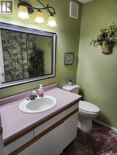 228 6Th Avenue N, Big River, SK - Indoor Photo Showing Bathroom