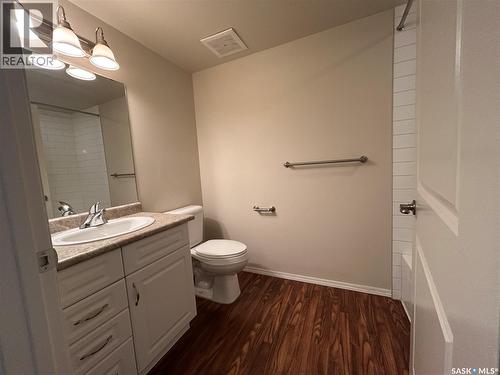 321 601 110Th Avenue, Tisdale, SK - Indoor Photo Showing Bathroom