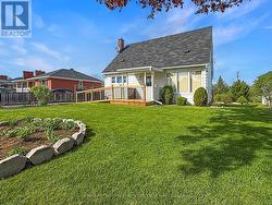597 FORTINGTON STREET  Renfrew, ON K7V 1E5