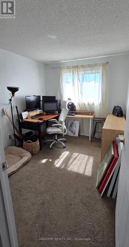 854 Attersley Drive, Oshawa, ON - Indoor