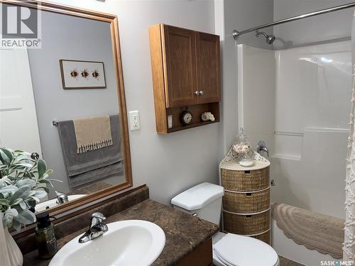 409 1022 Hampton Circle, Saskatoon, SK - Indoor Photo Showing Bathroom