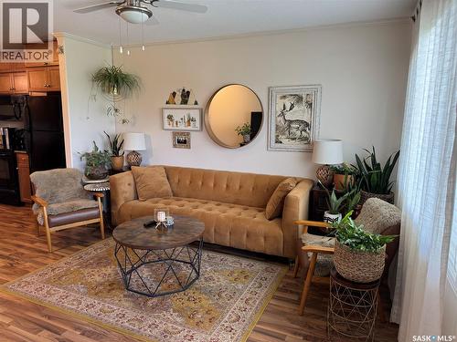 409 1022 Hampton Circle, Saskatoon, SK - Indoor Photo Showing Living Room