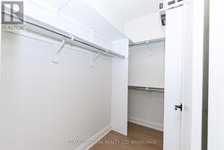 Primary Bedroom Walk-in-closet - 