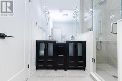 Primary Bedroom Ensuite - 