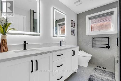 5683 Oldcastle Crescent, Mississauga, ON - Indoor Photo Showing Bathroom