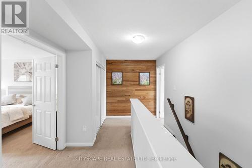 305 Gleave Terrace E, Milton, ON - Indoor Photo Showing Other Room