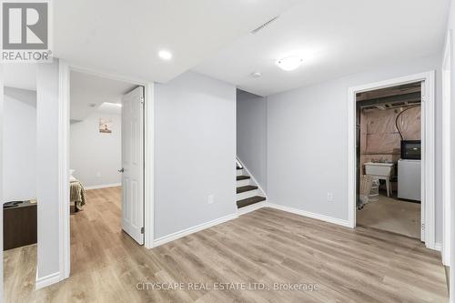 305 Gleave Terrace E, Milton, ON - Indoor Photo Showing Other Room