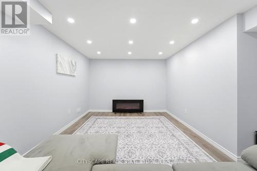 305 Gleave Terrace E, Milton, ON - Indoor Photo Showing Other Room