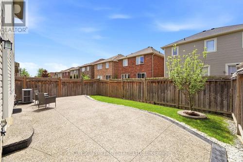 305 Gleave Terrace E, Milton, ON - Outdoor