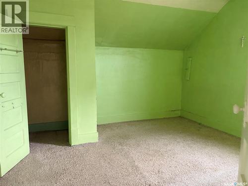 102- 104 2Nd Avenue, Meacham, SK - Indoor Photo Showing Other Room