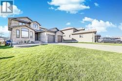 23 BLOSSOM COURT Quinte West, ON K8V 0E8