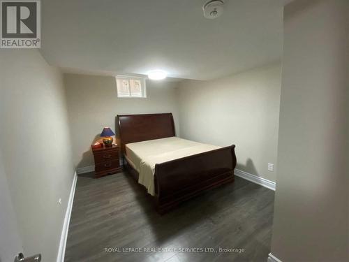 4127 Loyalist Drive, Mississauga, ON - Indoor Photo Showing Bedroom