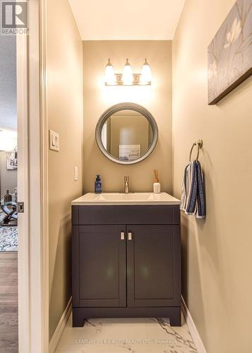 60 Simcoe Road, Ramara, ON - Indoor Photo Showing Bathroom