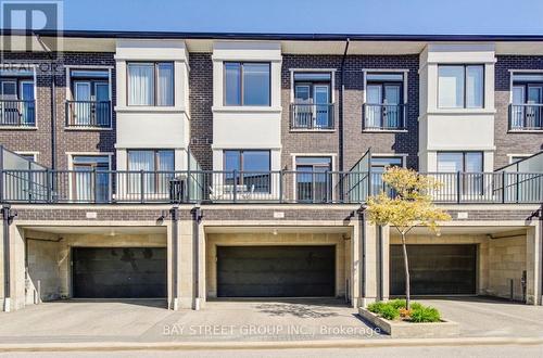 29 LAFFERTY LANE  Richmond Hill, ON L4C 0Z8