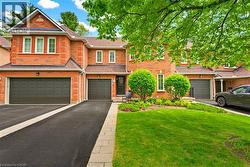 1735 THE COLLEGEWAY Unit# 13  Mississauga, ON L5L 3S7