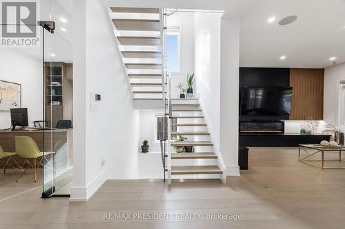 1081 Ogden Avenue, Mississauga, ON - Indoor Photo Showing Other Room