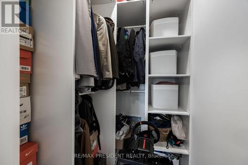 1081 Ogden Avenue, Mississauga, ON - Indoor With Storage