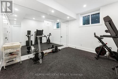 1081 Ogden Avenue, Mississauga, ON - Indoor Photo Showing Gym Room