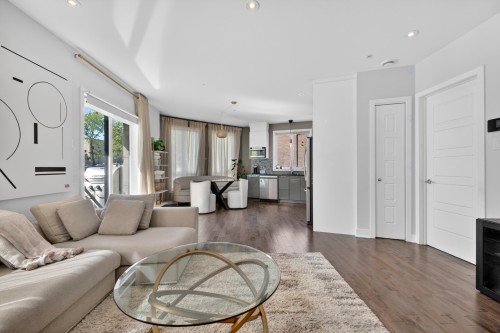Vue d'ensemble - 101-1290 Rue Sherbrooke E., Montréal (Ville-Marie), QC - Indoor Photo Showing Living Room